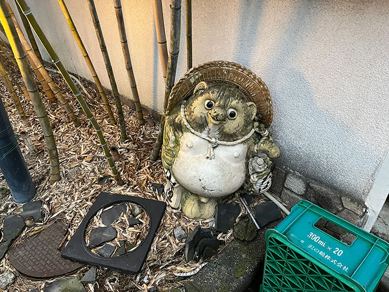 柿の木坂 更科 小岩店　狸