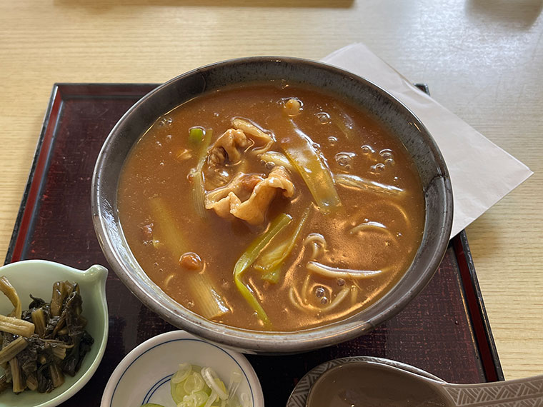 永坂更科 布屋太兵衛 麻布総本店 カレー南蛮