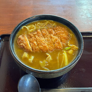 そば処 高尾亭　カレーそばカツトッピング